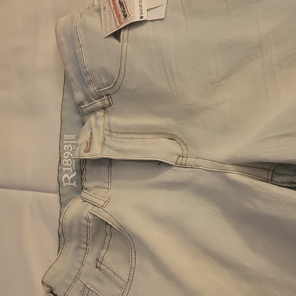Womens size 4 jeans